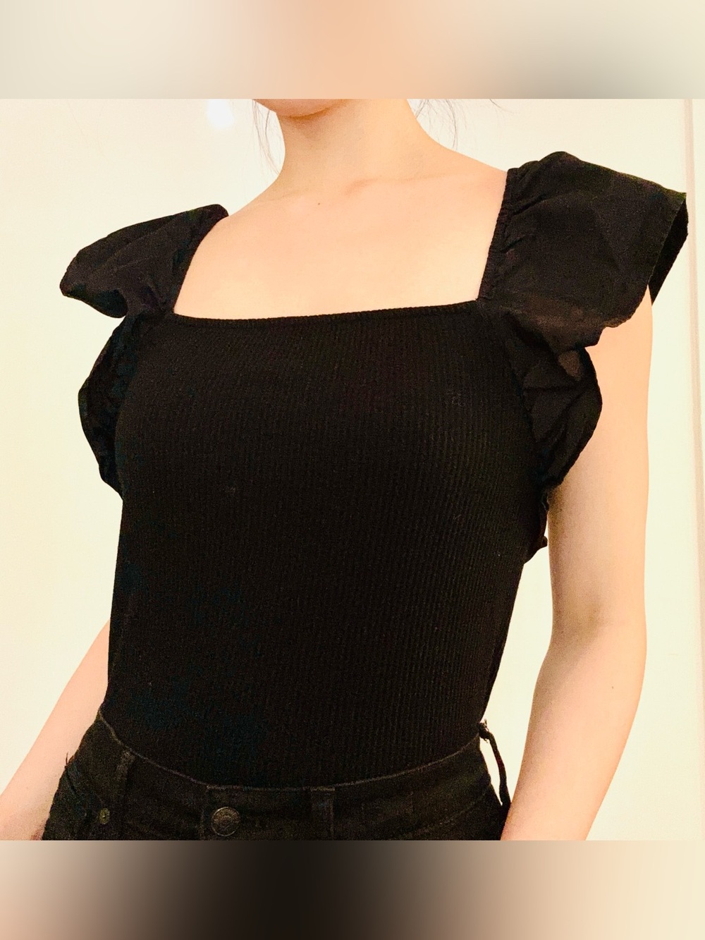 Black Ribbed Ruffle Tank Top